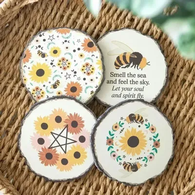 Placemats - Bee Radiant Wood Slice Coaster Set - SOMETHING DIFFERENT WHOLESALE EUROPE BV