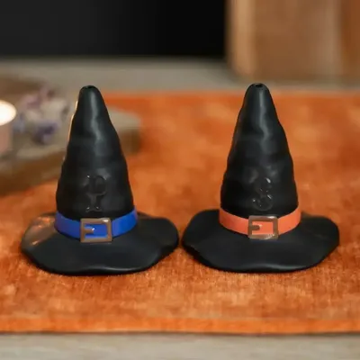 Placemats - Witch Hat Salt And Pepper Shakers - SOMETHING DIFFERENT WHOLESALE EUROPE BV