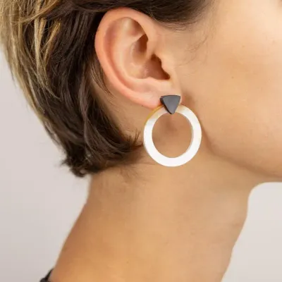 Bijoux - Boucles d'oreilles anneau en corne blonde avec petit - Multicolore - L INDOCHINEUR X RIVÊT