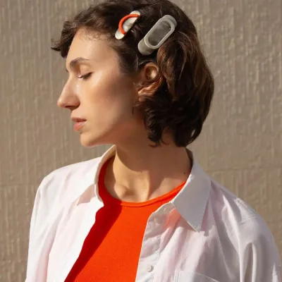 Barrettes - Petite barrette en corne blonde et laque orange - L INDOCHINEUR X RIVÊT
