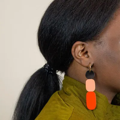 Jewelry - Totem hoop earrings 85 in blond horn and burgundy lacquer - Green - L INDOCHINEUR X RIVÊT