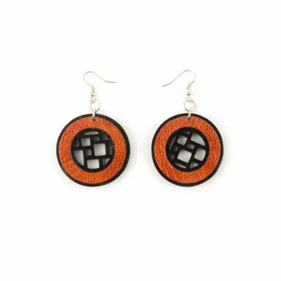 Jewelry - Checkerboard earrings, blond horn rimmed with black ostrich - Black - L INDOCHINEUR X RIVÊT