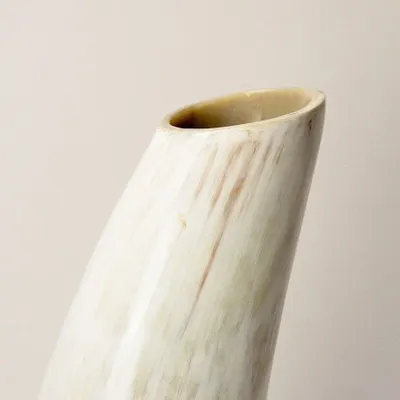 Vases - Grand vase en corne blonde - L INDOCHINEUR X RIVÊT