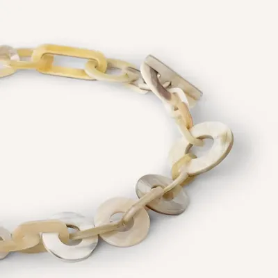 Jewelry - Short necklace in blond horn - L INDOCHINEUR X RIVÊT