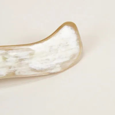 Barrettes - Soil hair clip in blond horn - L INDOCHINEUR X RIVÊT