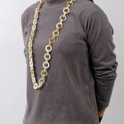 Jewelry - Long necklace in blond horn - L INDOCHINEUR X RIVÊT