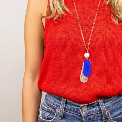Jewelry - Pendant, 2 hammered copper leaves, blue lacquer, white bead - L INDOCHINEUR X RIVÊT