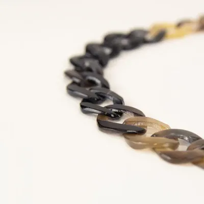Jewelry - Necklace, fine scales, in hoof - L INDOCHINEUR X RIVÊT