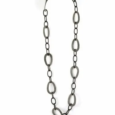 Bijoux - Sautoir anneaux éuf en corne noire rÃ¢pée - L INDOCHINEUR X RIVÊT