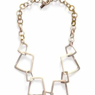 Jewelry - Necklace with trapezoid rings in blond horn - L INDOCHINEUR X RIVÊT