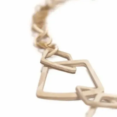 Jewelry - Necklace with trapezoid rings in blond horn - L INDOCHINEUR X RIVÊT