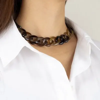 Jewelry - Choker, fine scales, in hoof - L INDOCHINEUR X RIVÊT