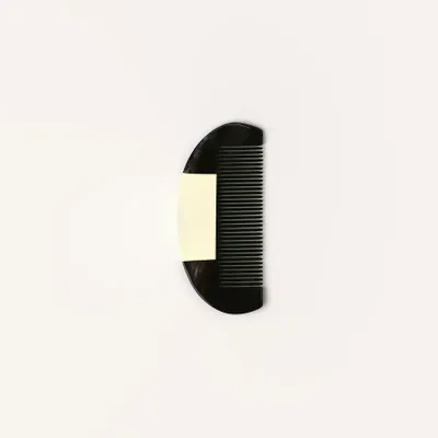 Accessoires cheveux - Peigne lissoir en corne noire marbrée, laque ivoire trait - L INDOCHINEUR X RIVÊT