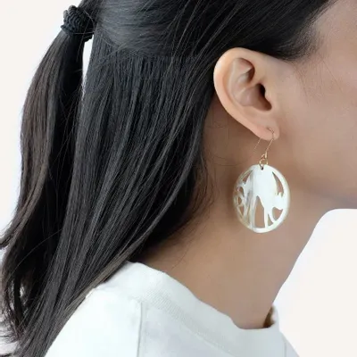 Jewelry - Cat earrings in blond horn - Hooks - Marbled blond horn - L INDOCHINEUR X RIVÊT