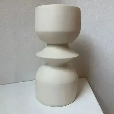 Sculptures, statuettes et miniatures - Vase sculptural et géométrique en porcelaine blanche - Oneiros E3 - CALLIGRAMME