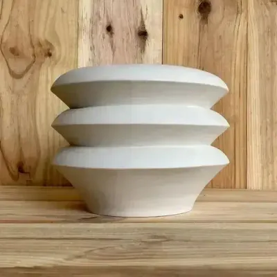 Unique pieces - Sculptural, geometric vase in white porcelain - Palindrome A4L - CALLIGRAMME
