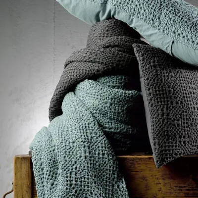 Bed linens - Tana Bed Throw Vert de gris 240 X 260 - MAISON VIVARAISE - SDE VIVARAISE WINKLER