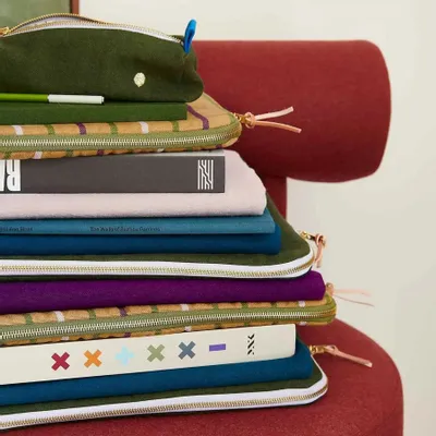 Clutches - Iona Laptop Sleeve Kale 15-16"" - LA CERISE SUR LE GATEAU