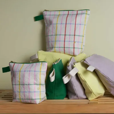 Pochettes - Trousse de toilette Iona Sunshine L 23 x 28 x 10 - LA CERISE SUR LE GATEAU