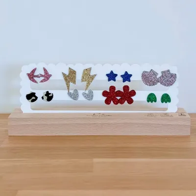 Objets de décoration - Portant à boucles d'oreilles - LES PETITES HIRONDELLES