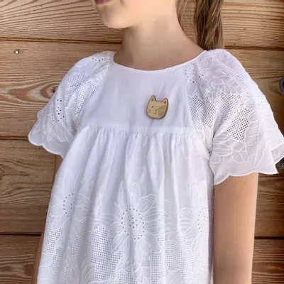 Broche en bois - Chat moustaches - LES PETITES HIRONDELLES