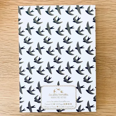 Papeterie bureau - Carnet en papier A5 - Pages blanches - Les hirondelles en vol - Ciel blanc - LES PETITES HIRONDELLES