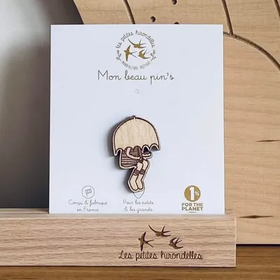 Wooden pin's - In the rain - LES PETITES HIRONDELLES