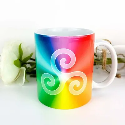 Gifts - Multicoloured Triskelion Mug - MANDALASHOP