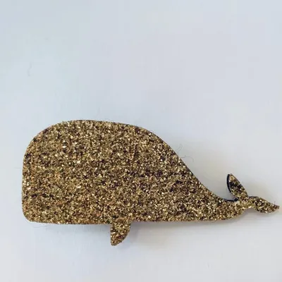 Broches - broche-feutrine-pailletee-baleine - LES PETITES HIRONDELLES