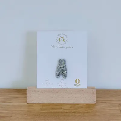 Broches - pin-s-feutrine-pailletee-cigale - LES PETITES HIRONDELLES