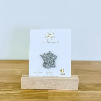 Broches - pin-s-feutrine-pailletee-france - LES PETITES HIRONDELLES