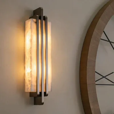 Appliques - Llewellyn Lumière murale - RV  ASTLEY LTD