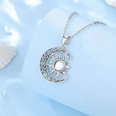 Jewelry - Moon and sun necklace - MANDALASHOP