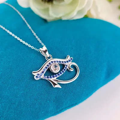 Jewelry - Eye of Horus pendant - MANDALASHOP