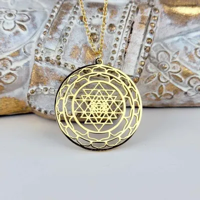 Jewelry - Gold plated Sri Yantra pendant - MANDALASHOP