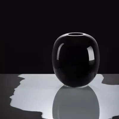 Vases - BLACK & WHITE - FRANTISEK JUNGVIRT STUDIO