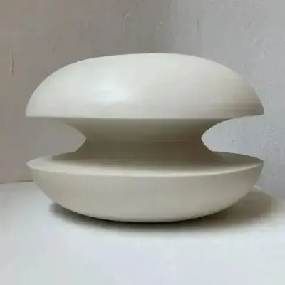 Céramique - Vase sculptural et géométrique en porcelaine blanche - Oneiros D5 - CALLIGRAMME