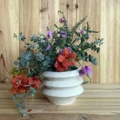 Pièces uniques - Vase sculptural et géométrique en porcelaine blanche - Palindrome A4L - CALLIGRAMME