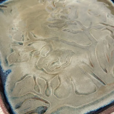 Decorative objects - Large stamped tray - LES MONDES DE MA