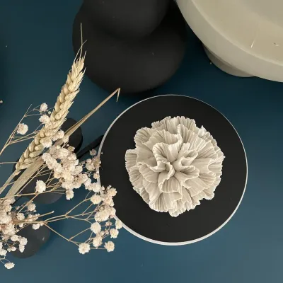 Scent diffusers - Decorative round box in wood and porcelain flower - IWA wooden box - ANOQ