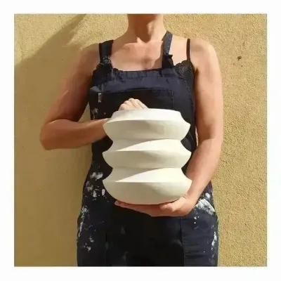 Poterie - Vase sculptural et géométrique en porcelaine blanche - Palindrome B4L - CALLIGRAMME