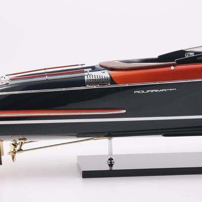 Sculptures, statuettes and miniatures - RIVA AQUARIVA - KIADE