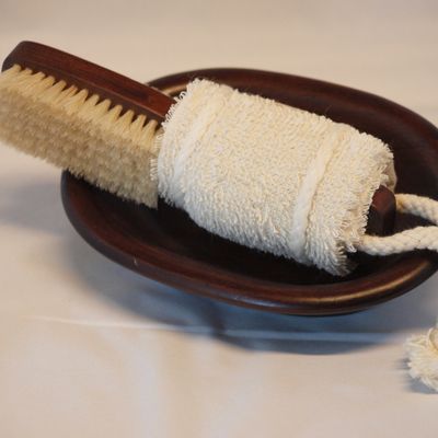 Soap dishes - Soapy machine with washing glove and brush for hands and nails - VALERIA PRODUKTEN