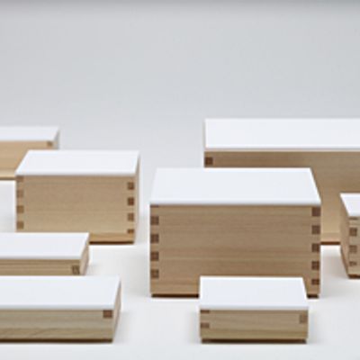 Boiseries - Le Hakomasu, une mesure en forme de coffret. - OHASHI