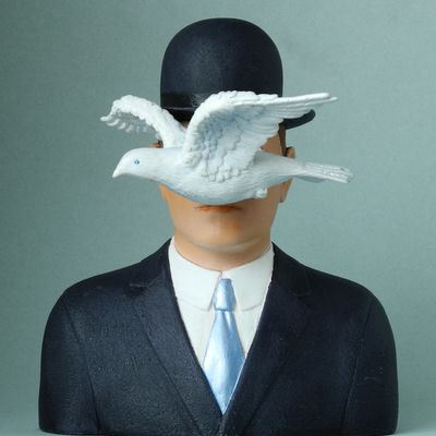 Sculptures, statuettes et miniatures - Magritte Homme&Pigeon - RECIDIVE-PARASTONE