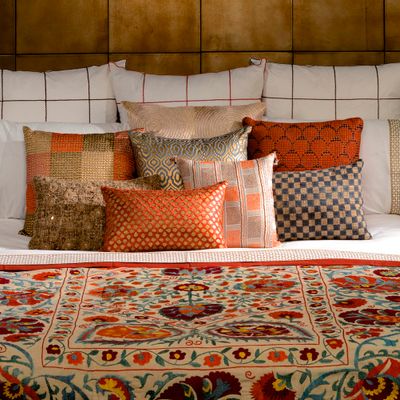 Other wall decoration - Vintage Embroidered Bed cover - RASA JAIPUR