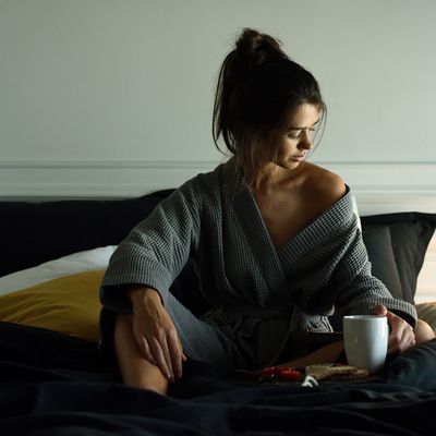 Shower stalls - Mia Waffle Bathrobe & Slippers - L'APPARTEMENT