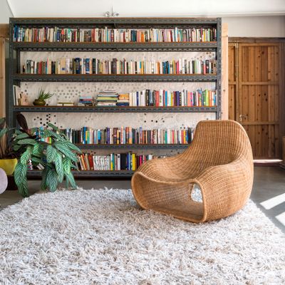 Lounge chairs for hospitalities & contracts - Snug indoor| lounge chair - FEELGOOD DESIGNS
