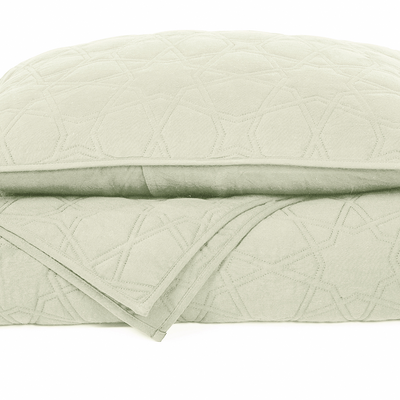 Throw blankets - Shaped Bed Cover - L'APPARTEMENT