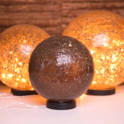 Guirlandes et boules de Noël - Boules lumineuses - QUETZALES